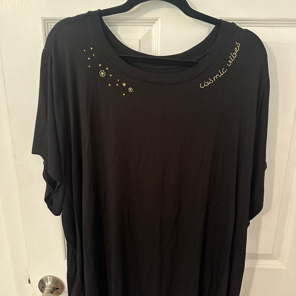 Torrid Black Tee with Gold Accents